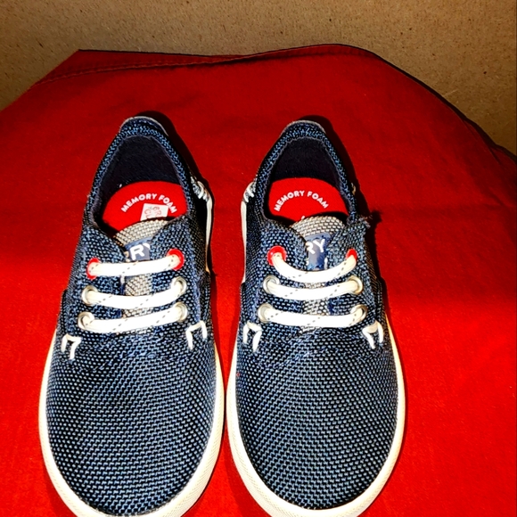 Sperry toddler - Picture 1 of 5